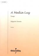 A Media luz 