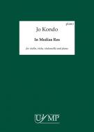 In Medias Res 