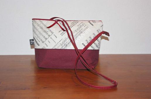 Cross Bag Opera 