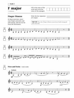 Improve your scales! Clarinet Grades 1-3 von Paul Harris 