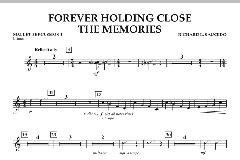 Forever Holding Close The Memories von Richard L. Saucedo (Download) 