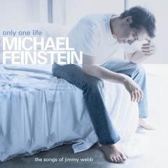 She Moves, Eyes Follow von Michael Feinstein (Download) 